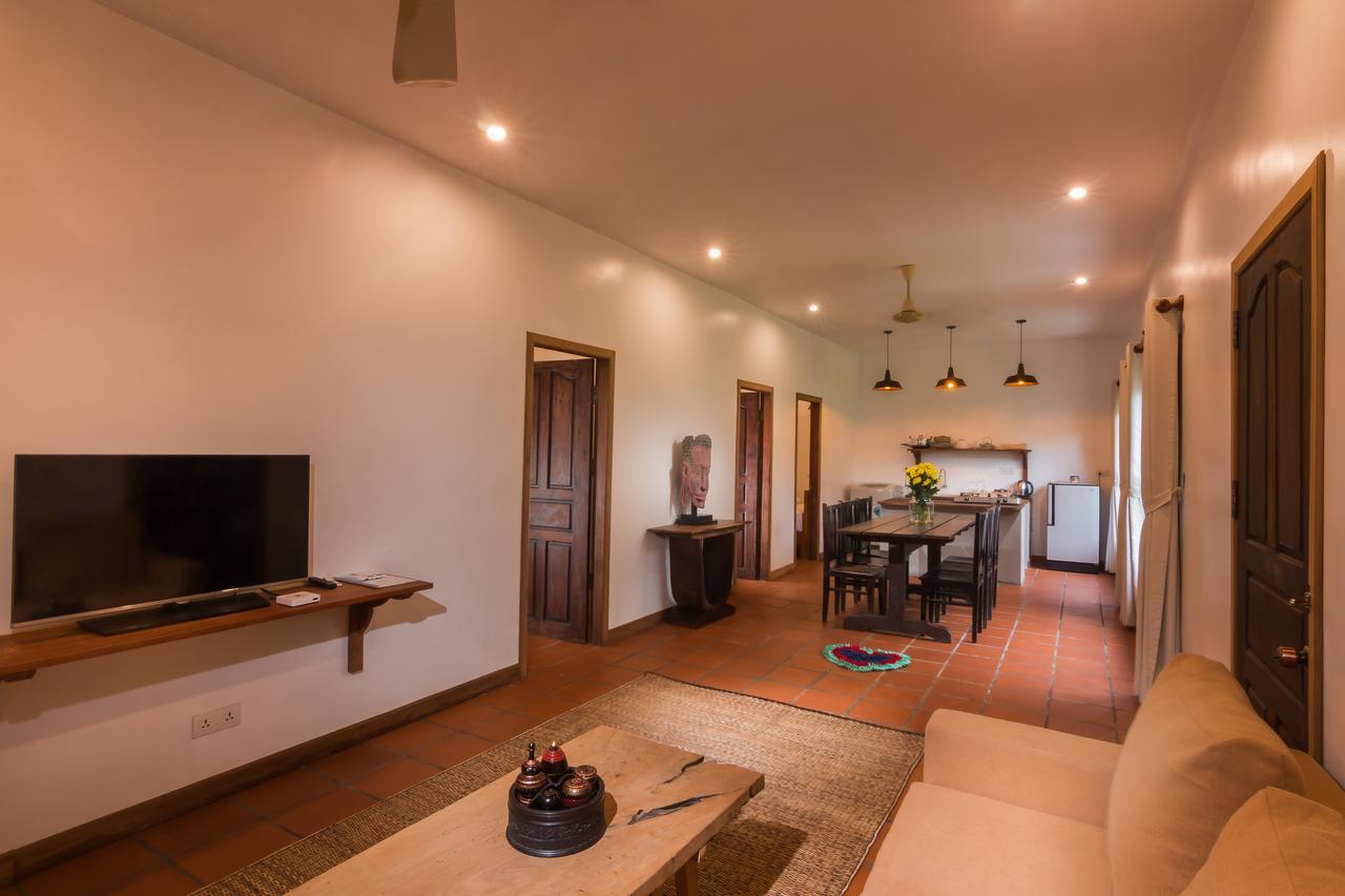 The Orientation Lodge Siem Reap Exterior photo